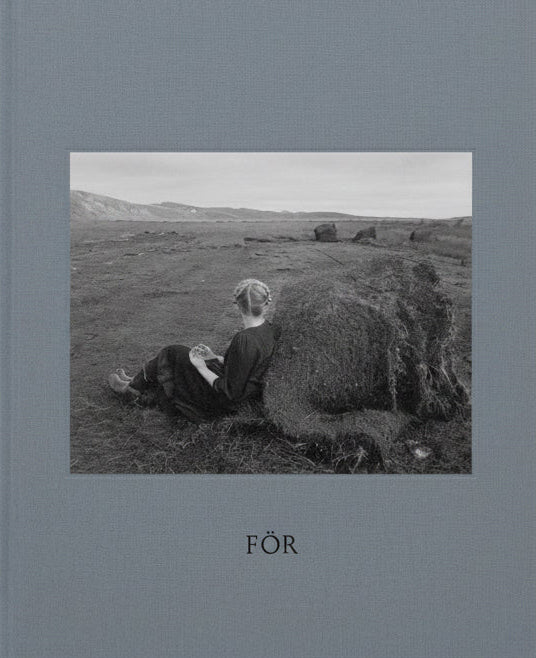 FÖR by Agnieszka Sosnowska