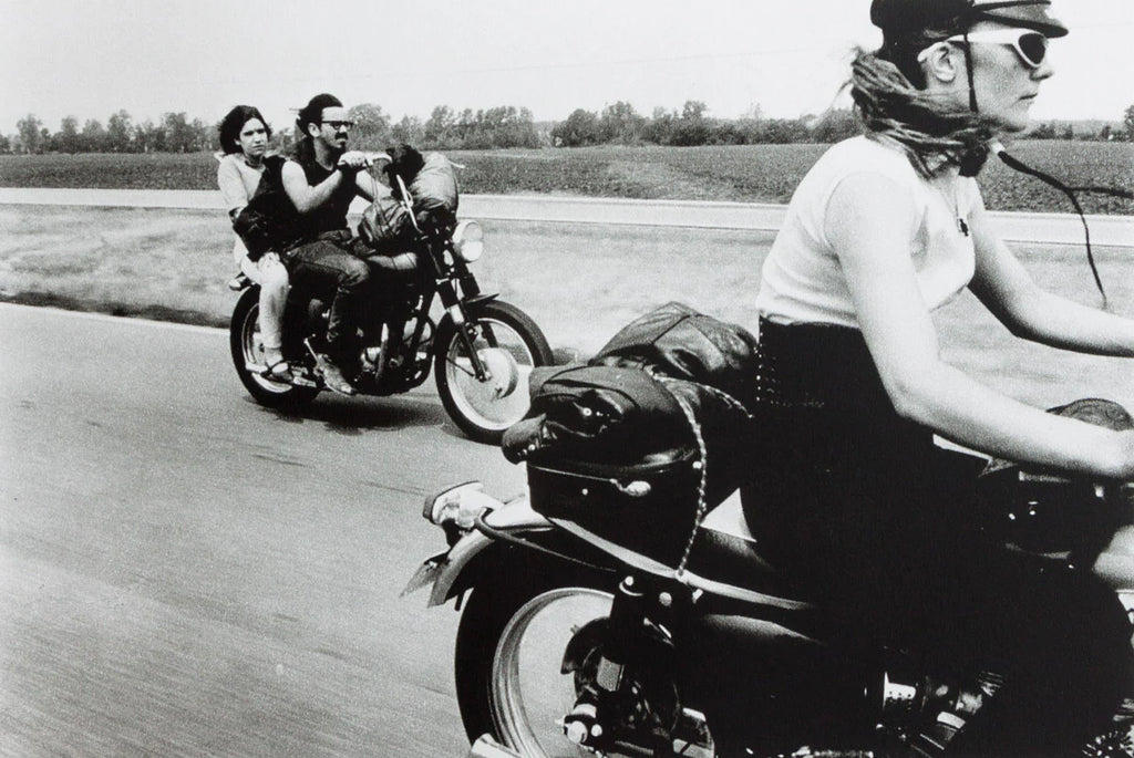 The Bikeriders by Danny Lyon ダニー・ライアン 洋書 Amazon The Bikeriders by Danny Lyon ダニー・ライアン 洋書 Amazon