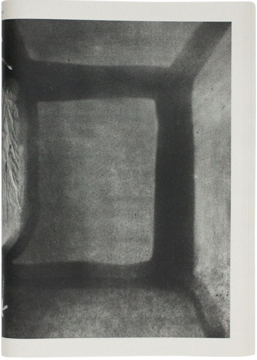 Room/Re [Signed]