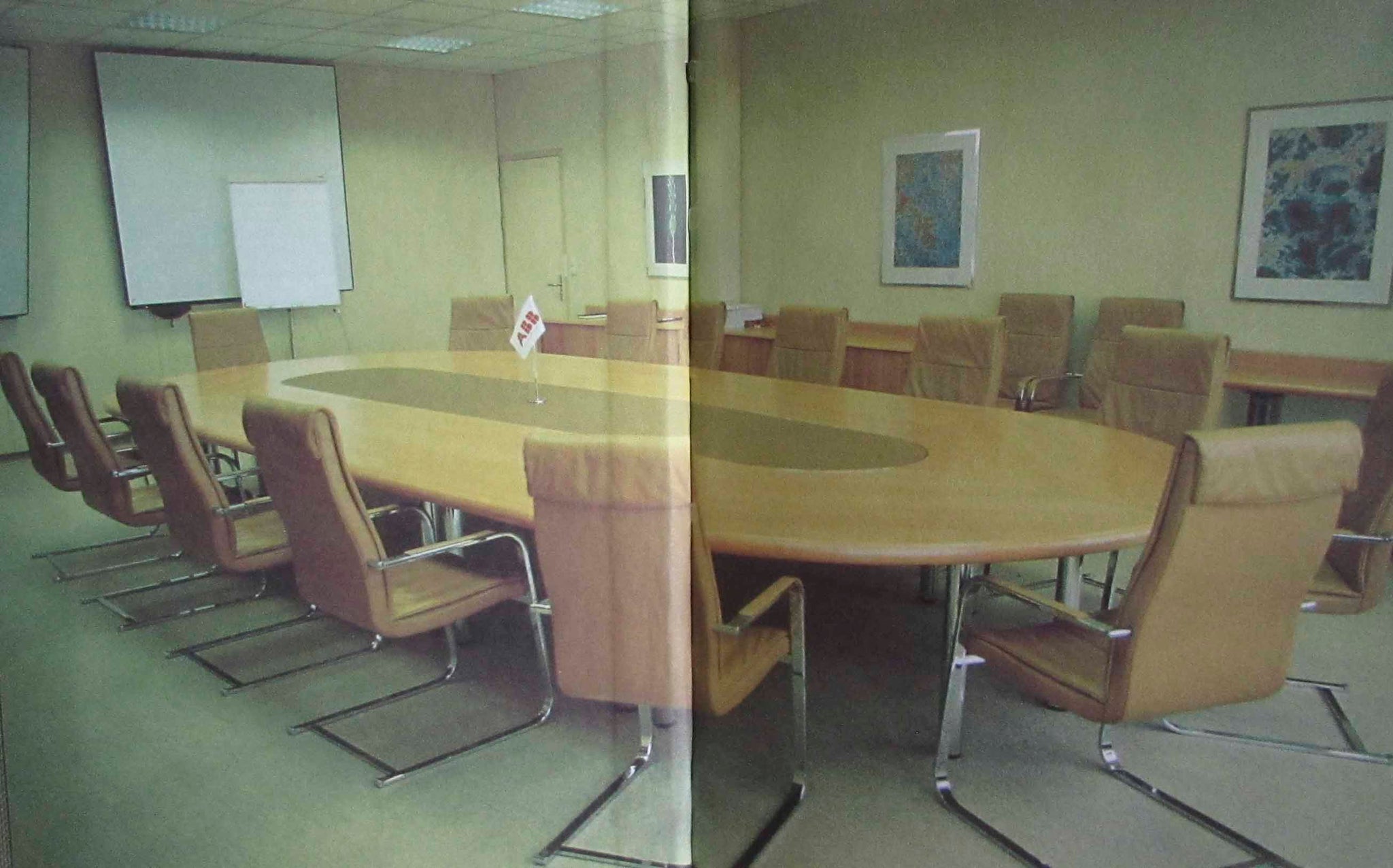 The Table of Power ,Jacqueline Hassink,First Edition