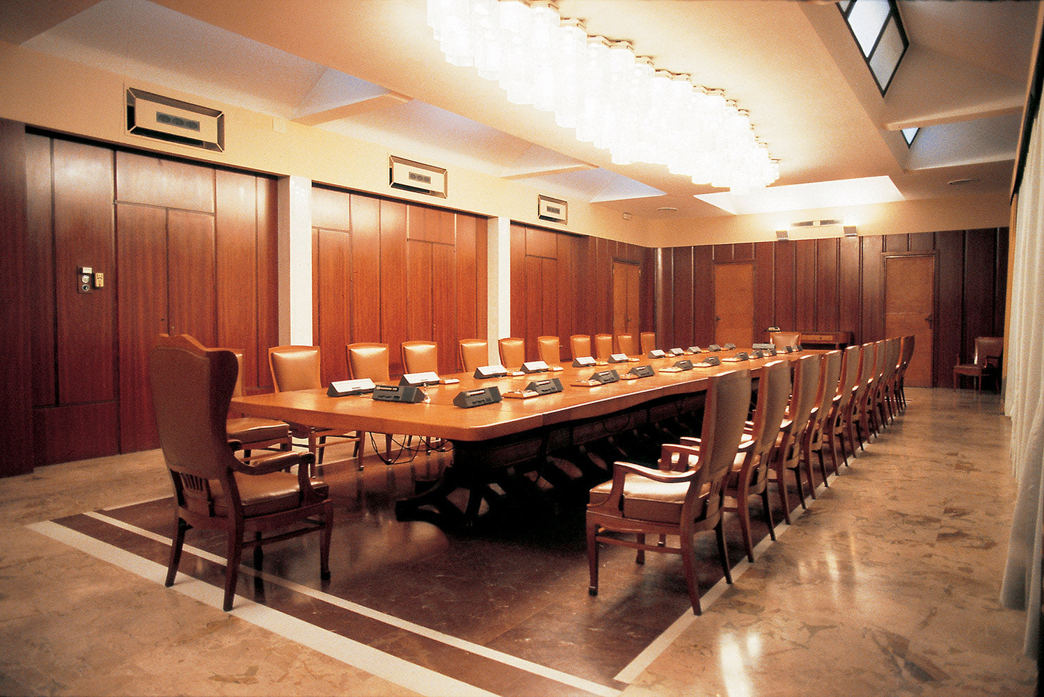 The Table of Power ,Jacqueline Hassink,First Edition,Designed by